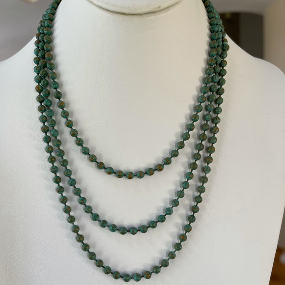 Patina brass bead necklace - Picture 4 of 6